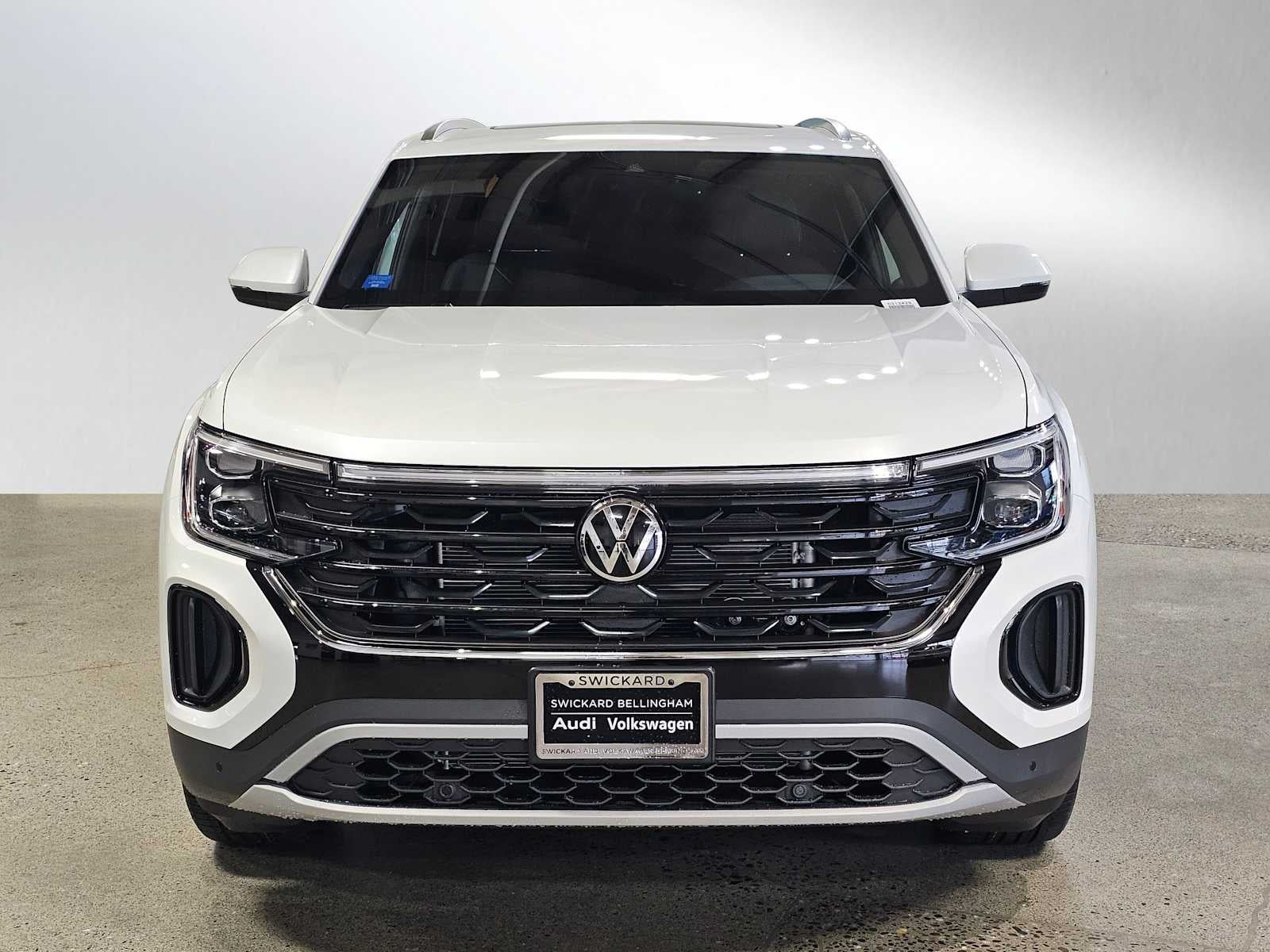 2026 Volkswagen Atlas Cross Sport 2.0T SE w/Technology 4MOTION