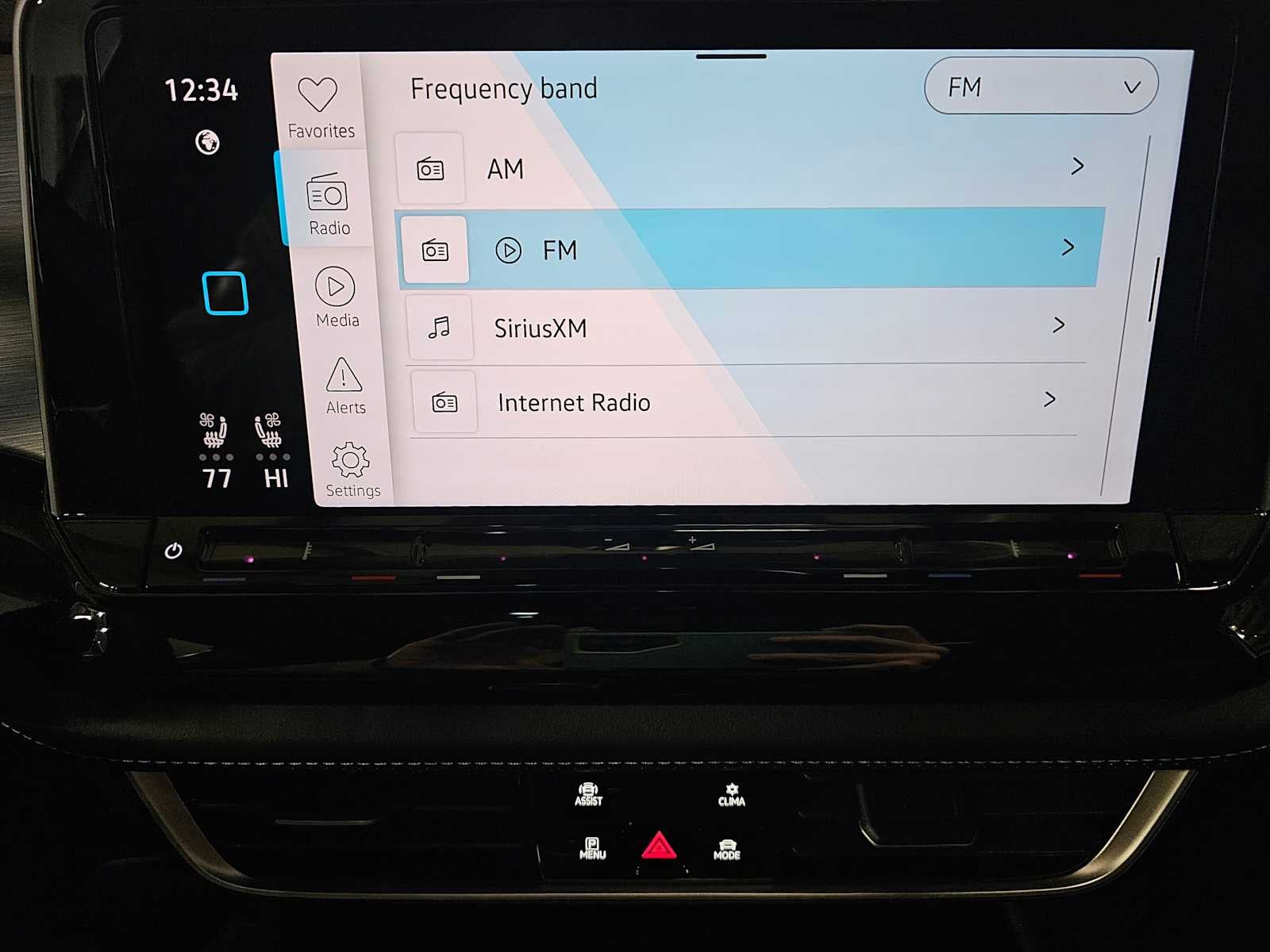 2026 Volkswagen Atlas Cross Sport 2.0T SE w/Technology 4MOTION