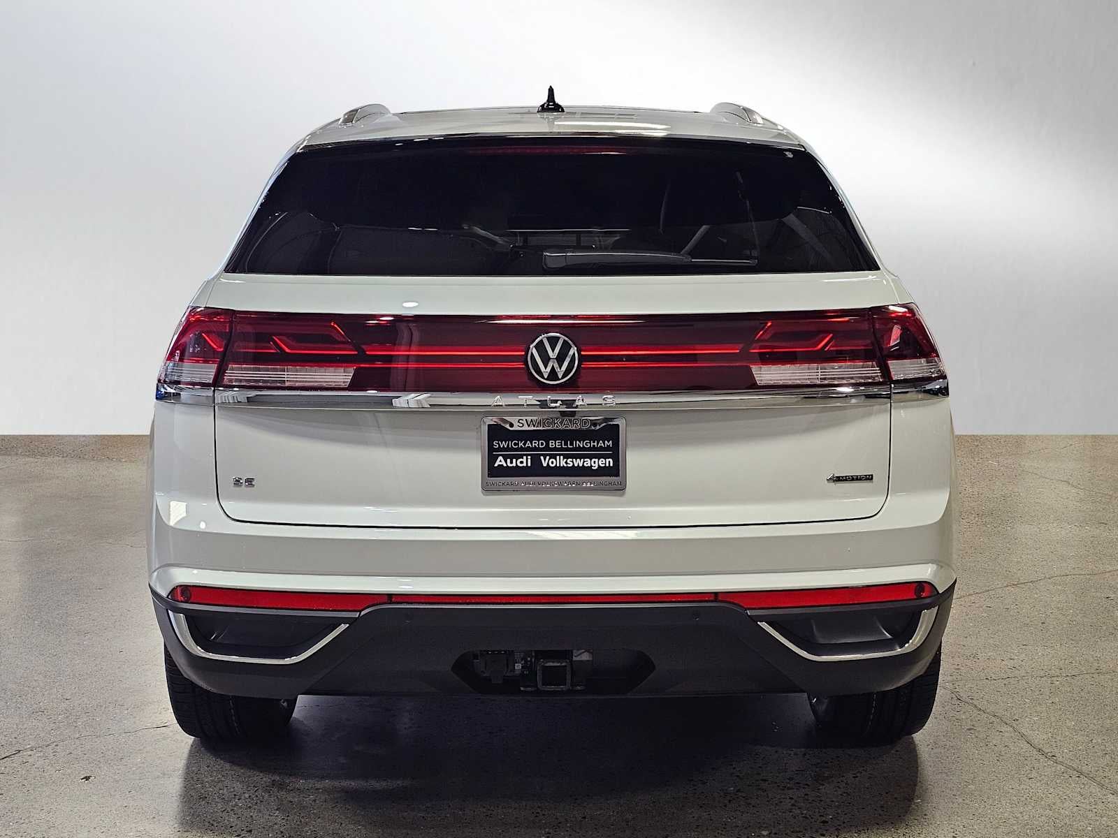 2026 Volkswagen Atlas Cross Sport 2.0T SE w/Technology 4MOTION