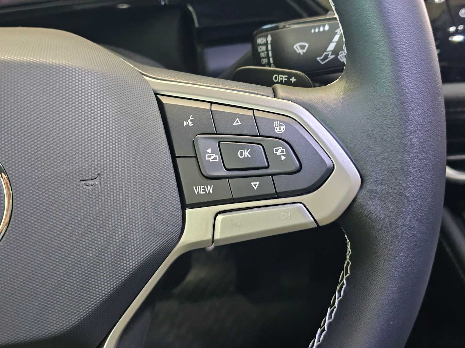 2026 Volkswagen Atlas 2.0T SE w/Technology 4MOTION
