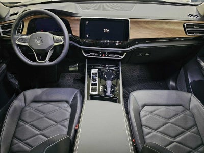 2026 Volkswagen Atlas 2.0T SE w/Technology 4MOTION