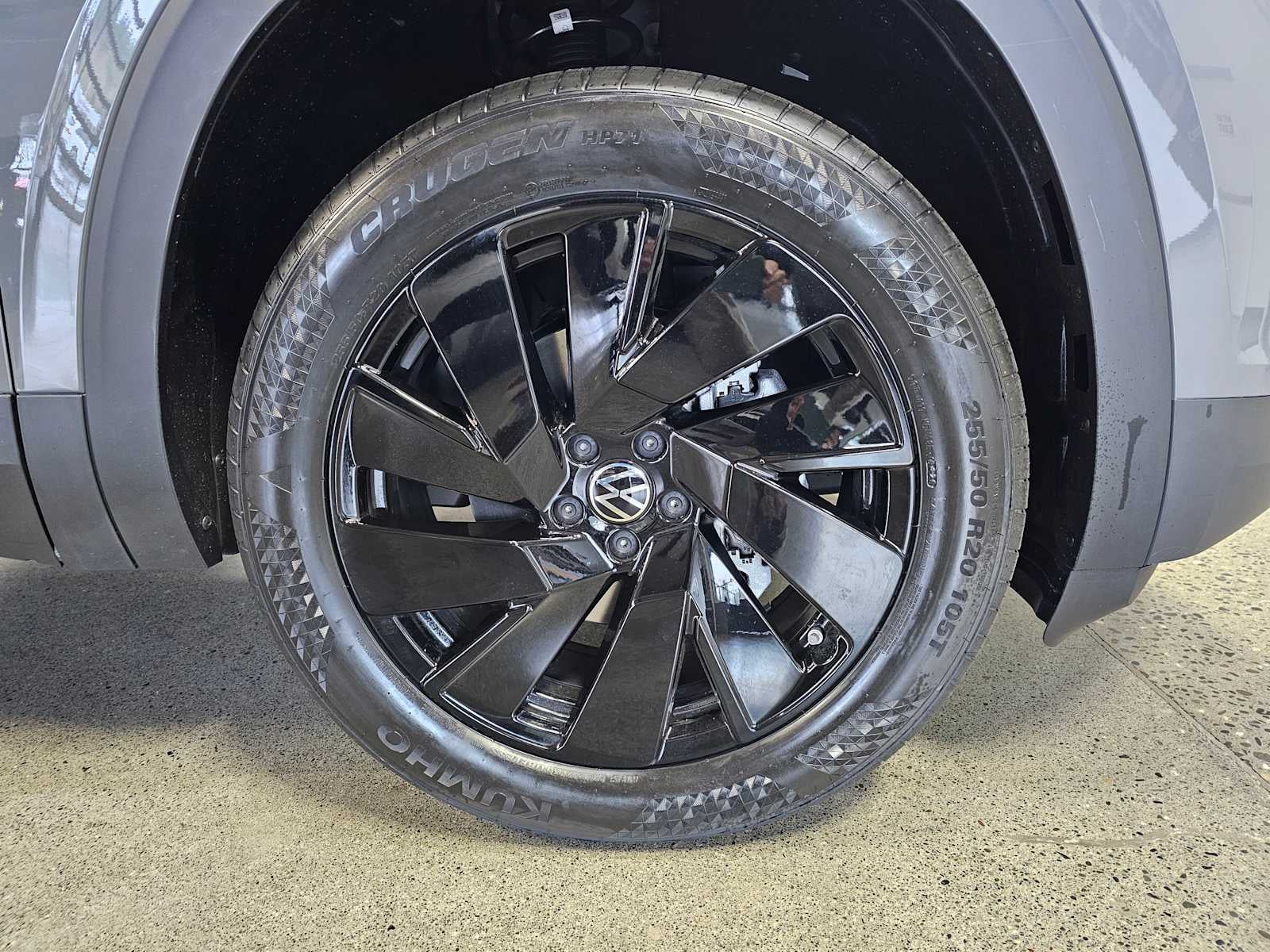 2026 Volkswagen Atlas 2.0T SE w/Technology 4MOTION