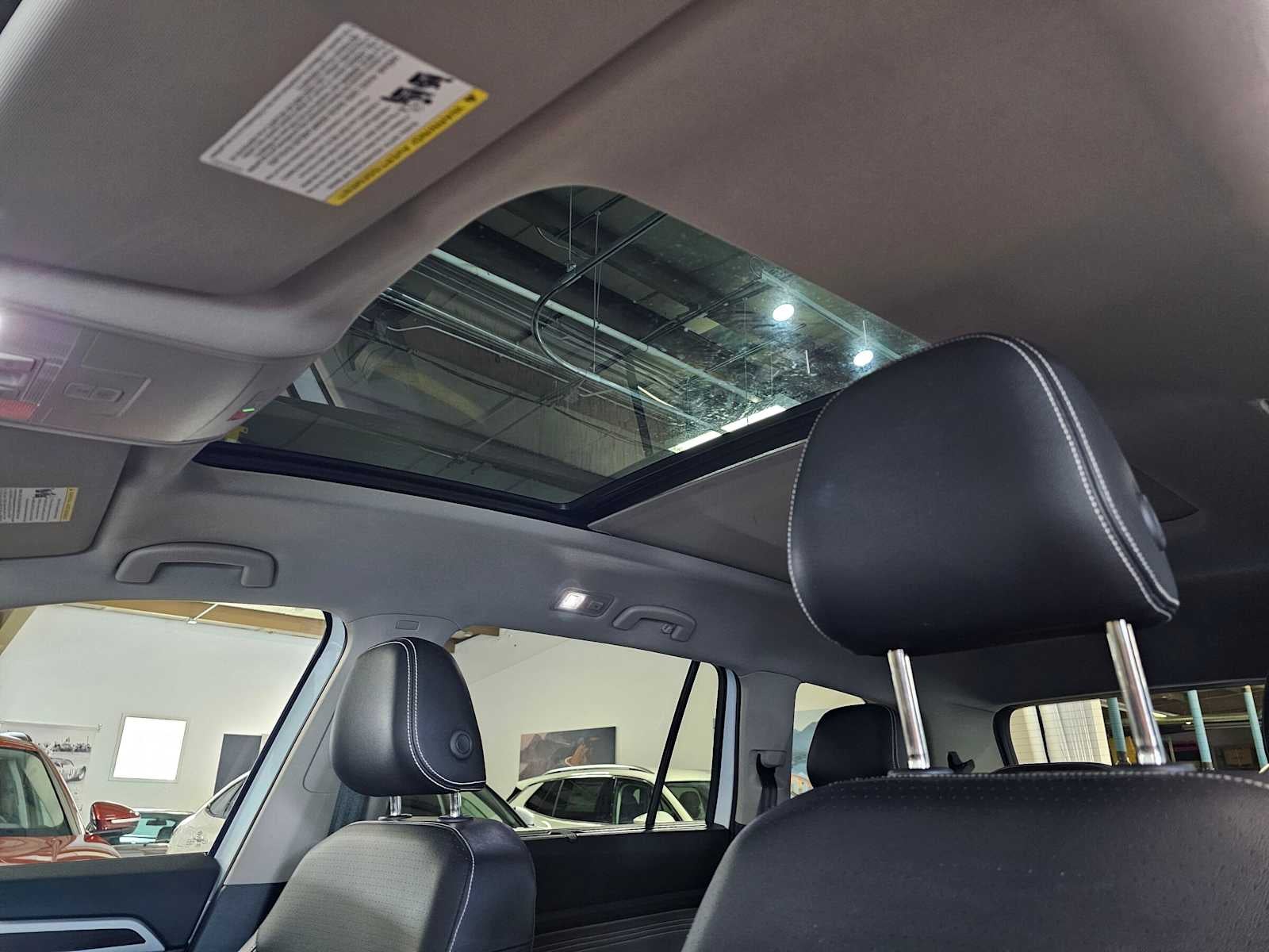 2023 Volkswagen Atlas 3.6L V6 SE w/Technology