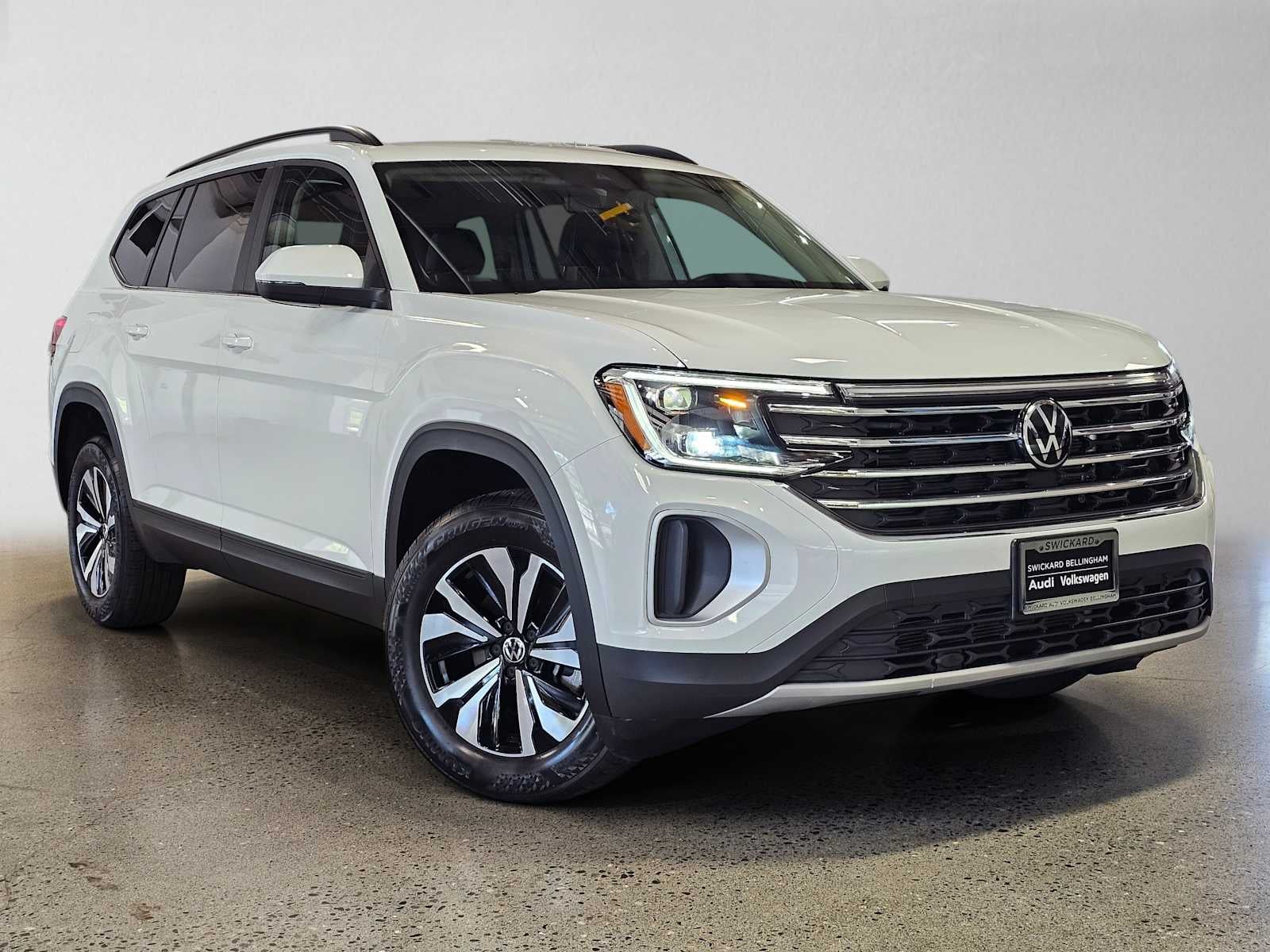 2025 Volkswagen Atlas 2.0T SE 4MOTION