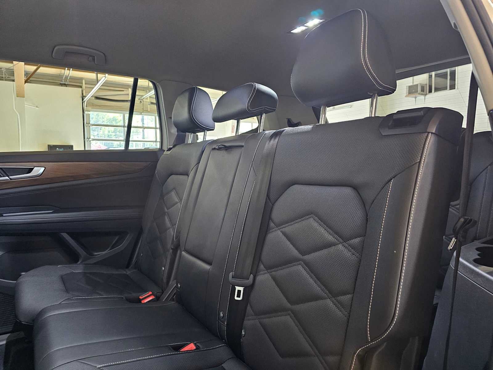 2025 Volkswagen Atlas 2.0T SE 4MOTION