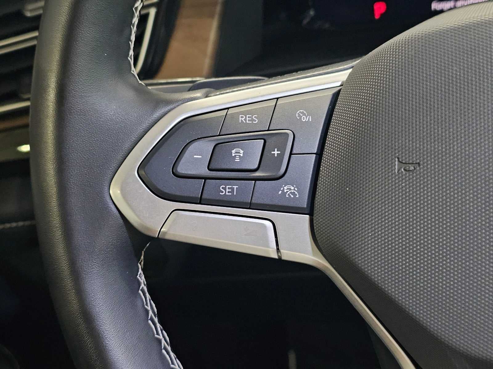 2025 Volkswagen Atlas 2.0T SE 4MOTION