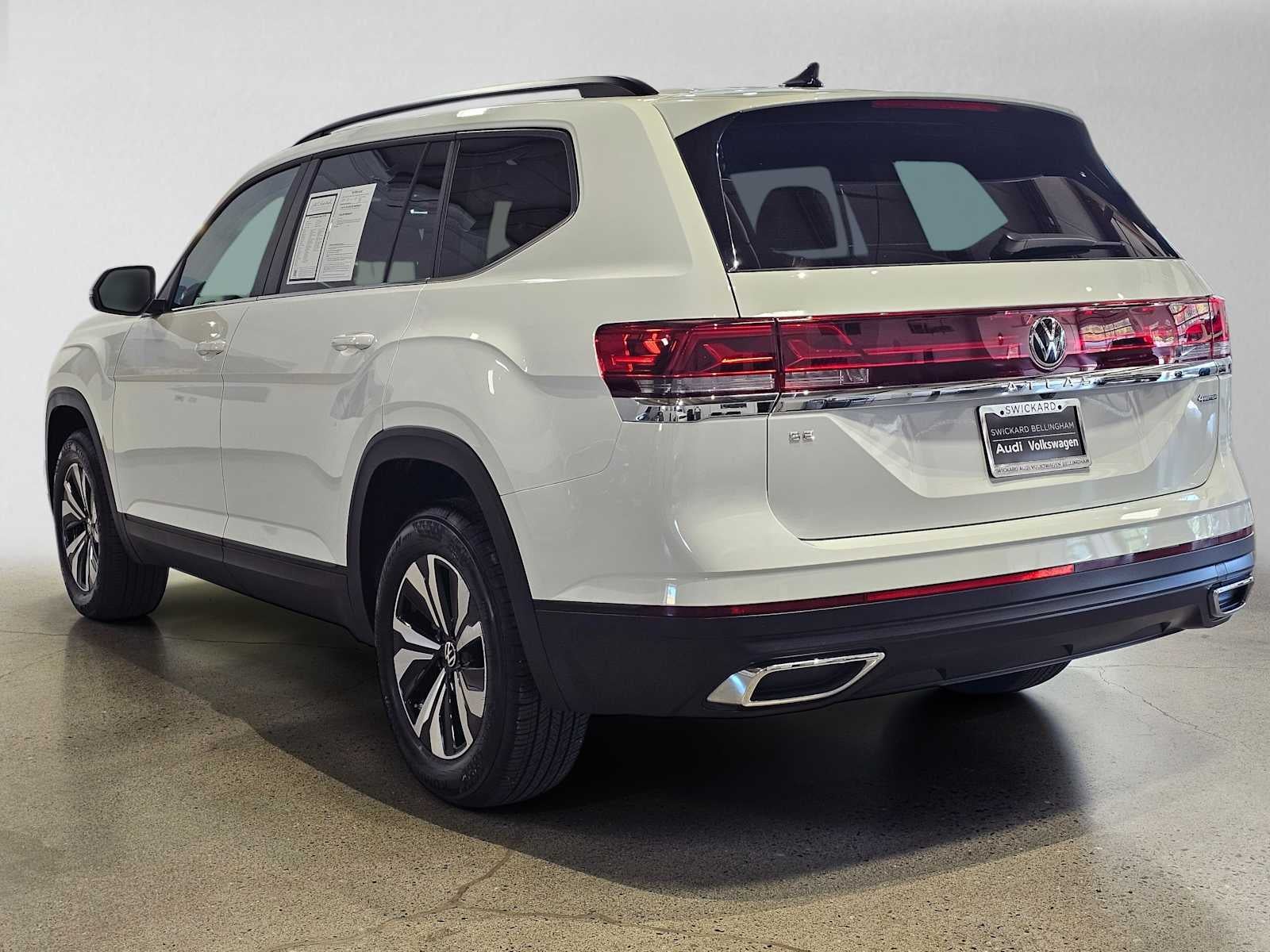2025 Volkswagen Atlas 2.0T SE 4MOTION