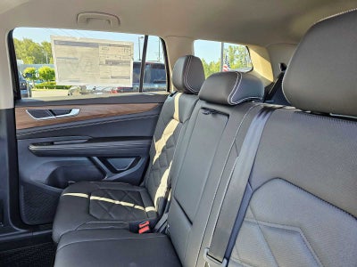 2025 Volkswagen Atlas 2.0T SE 4MOTION