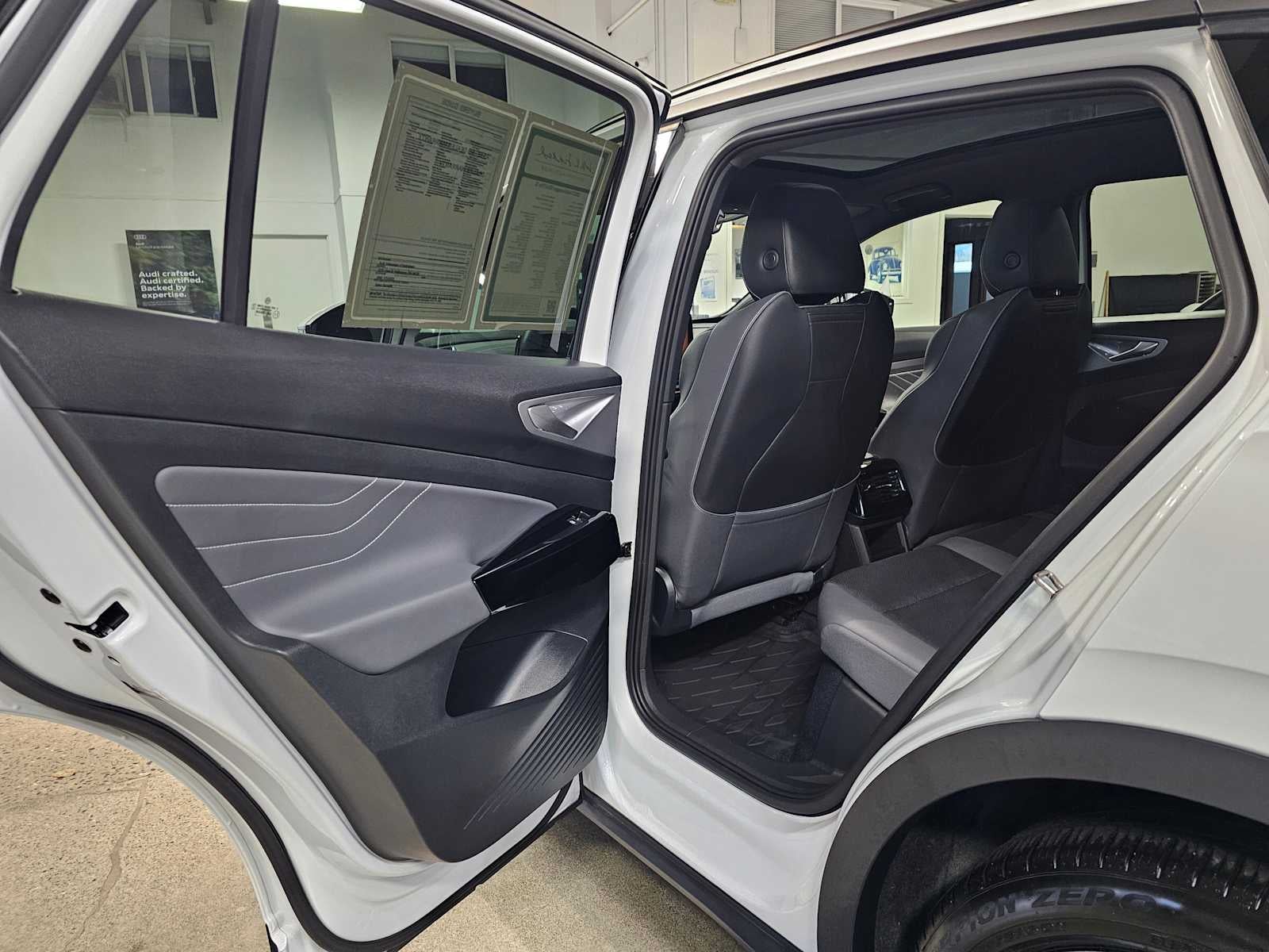 2023 Volkswagen ID.4 Pro S RWD w/SK On Battery