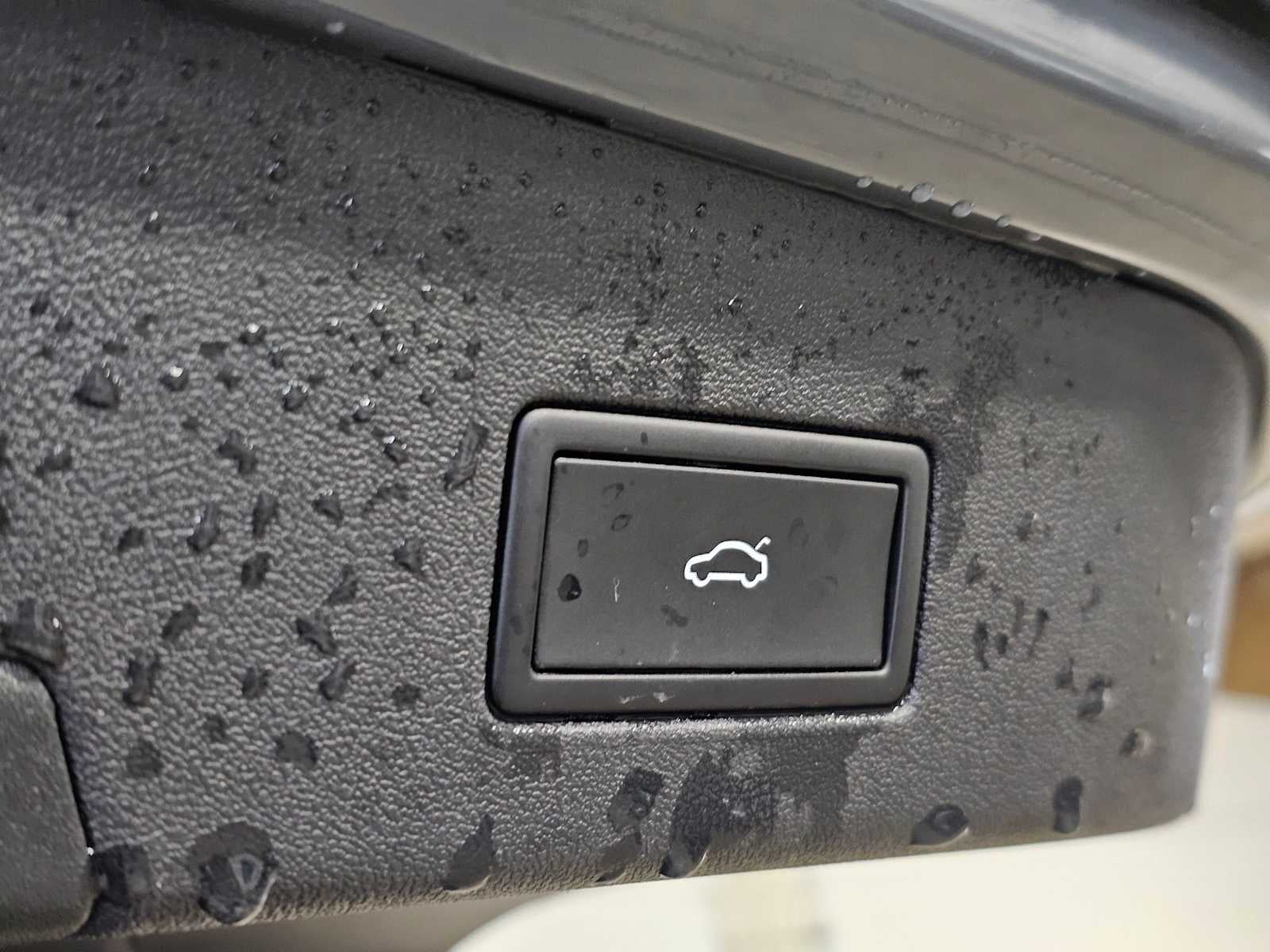 2023 Volkswagen ID.4 Pro S AWD w/SK On Battery