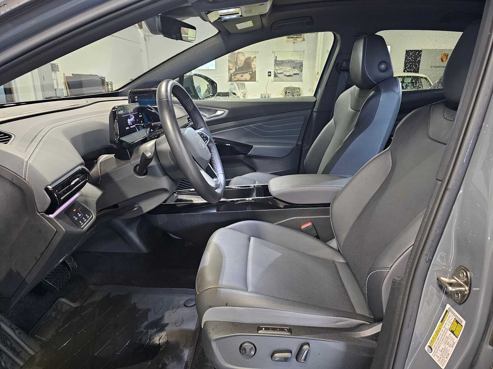 2023 Volkswagen ID.4 Pro S AWD w/SK On Battery