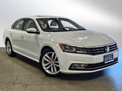 2018 Volkswagen Passat 2.0T SE w/Technology Auto