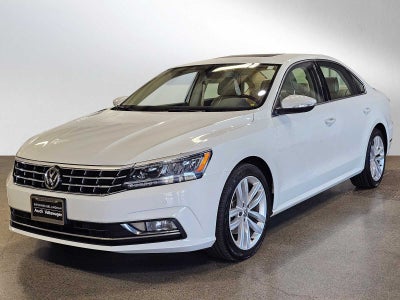 2018 Volkswagen Passat 2.0T SE w/Technology Auto