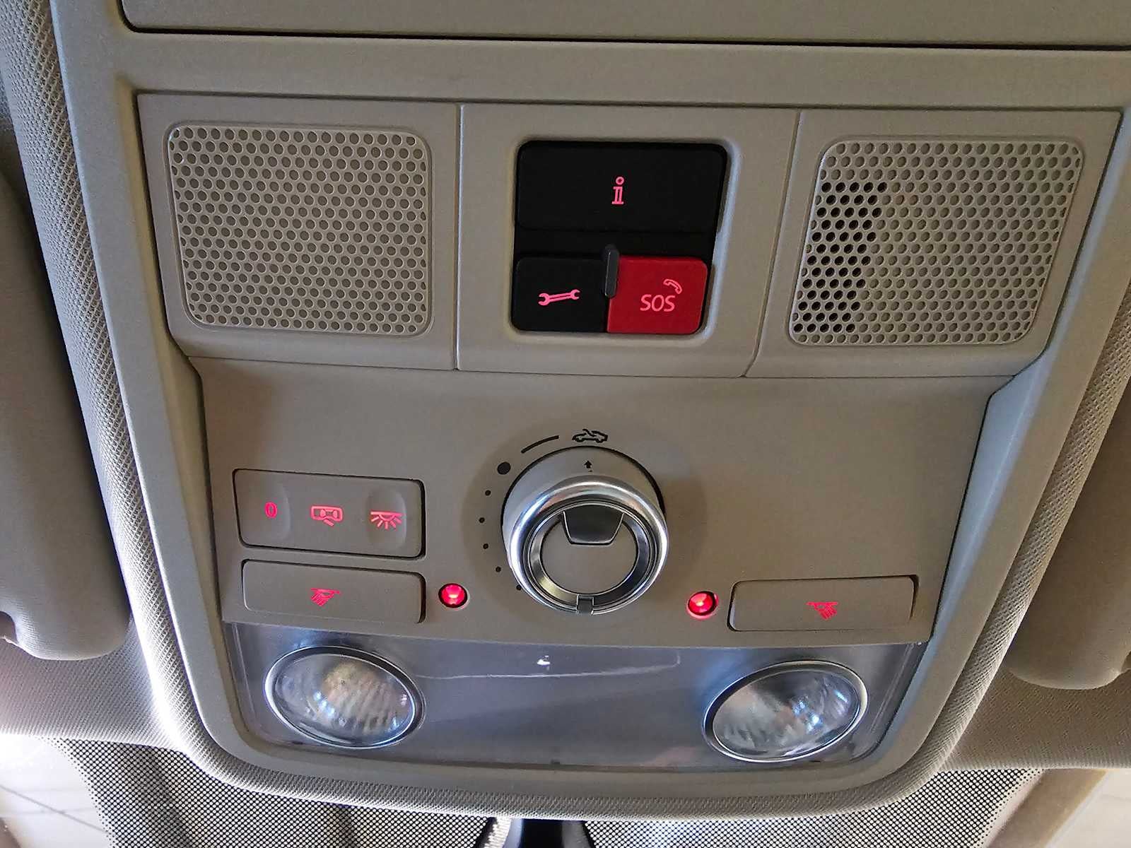 2018 Volkswagen Passat 2.0T SE w/Technology Auto