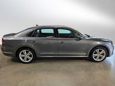 2013 Volkswagen Passat 4dr Sdn 2.0L DSG TDI SEL Premium
