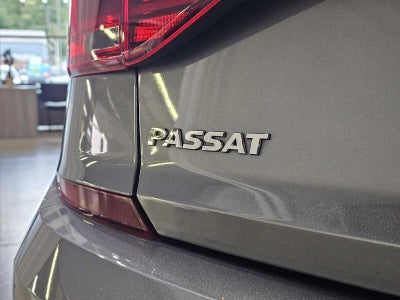 2019 Volkswagen Passat 2.0T SE R-Line