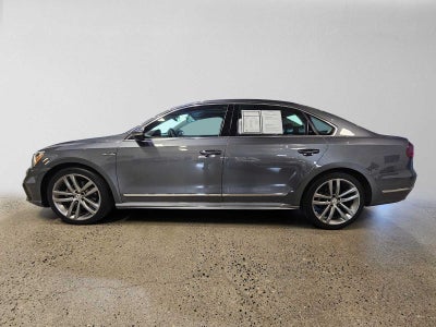 2019 Volkswagen Passat 2.0T SE R-Line