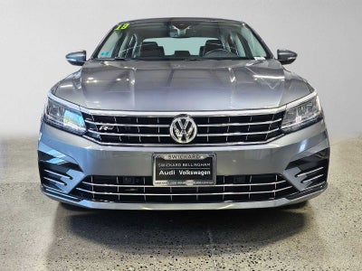 2019 Volkswagen Passat 2.0T SE R-Line
