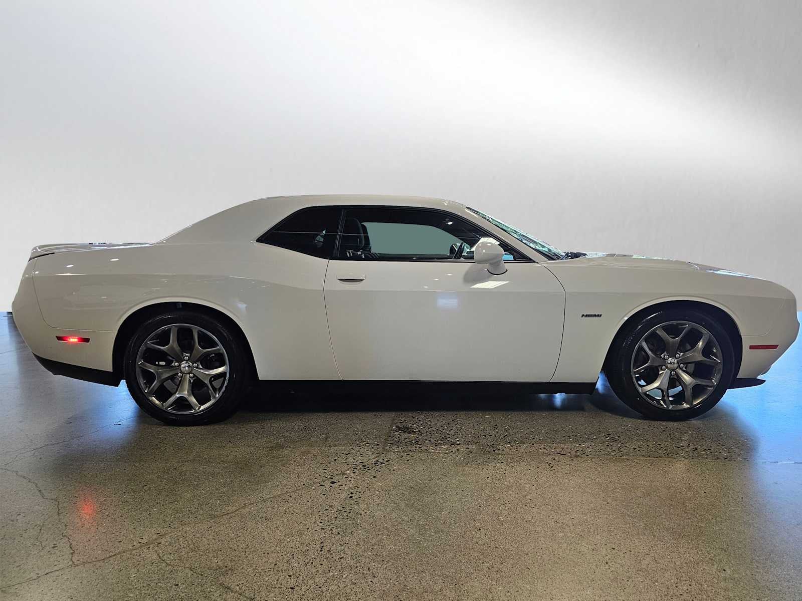 2016 Dodge Challenger 2dr Cpe R/T