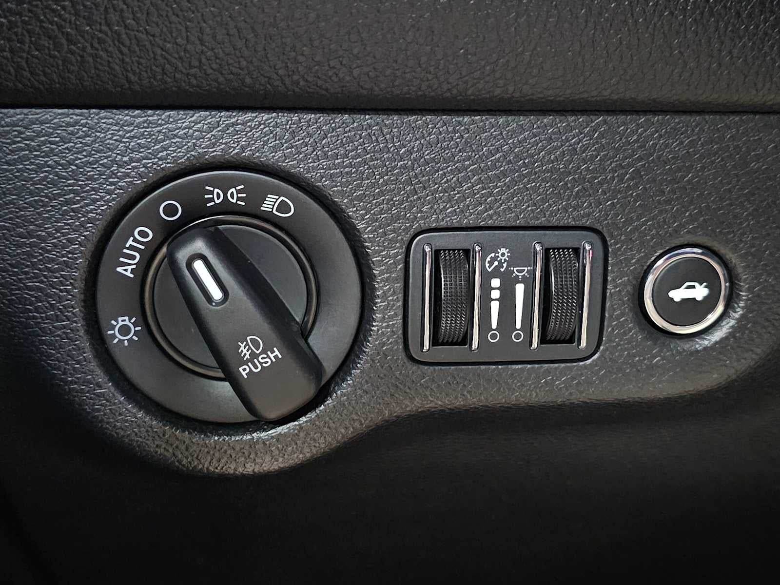 2016 Dodge Challenger 2dr Cpe R/T