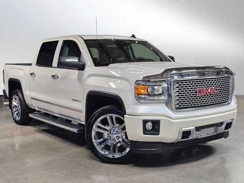 2014 GMC Sierra 1500 4WD Crew Cab 143.5 Denali