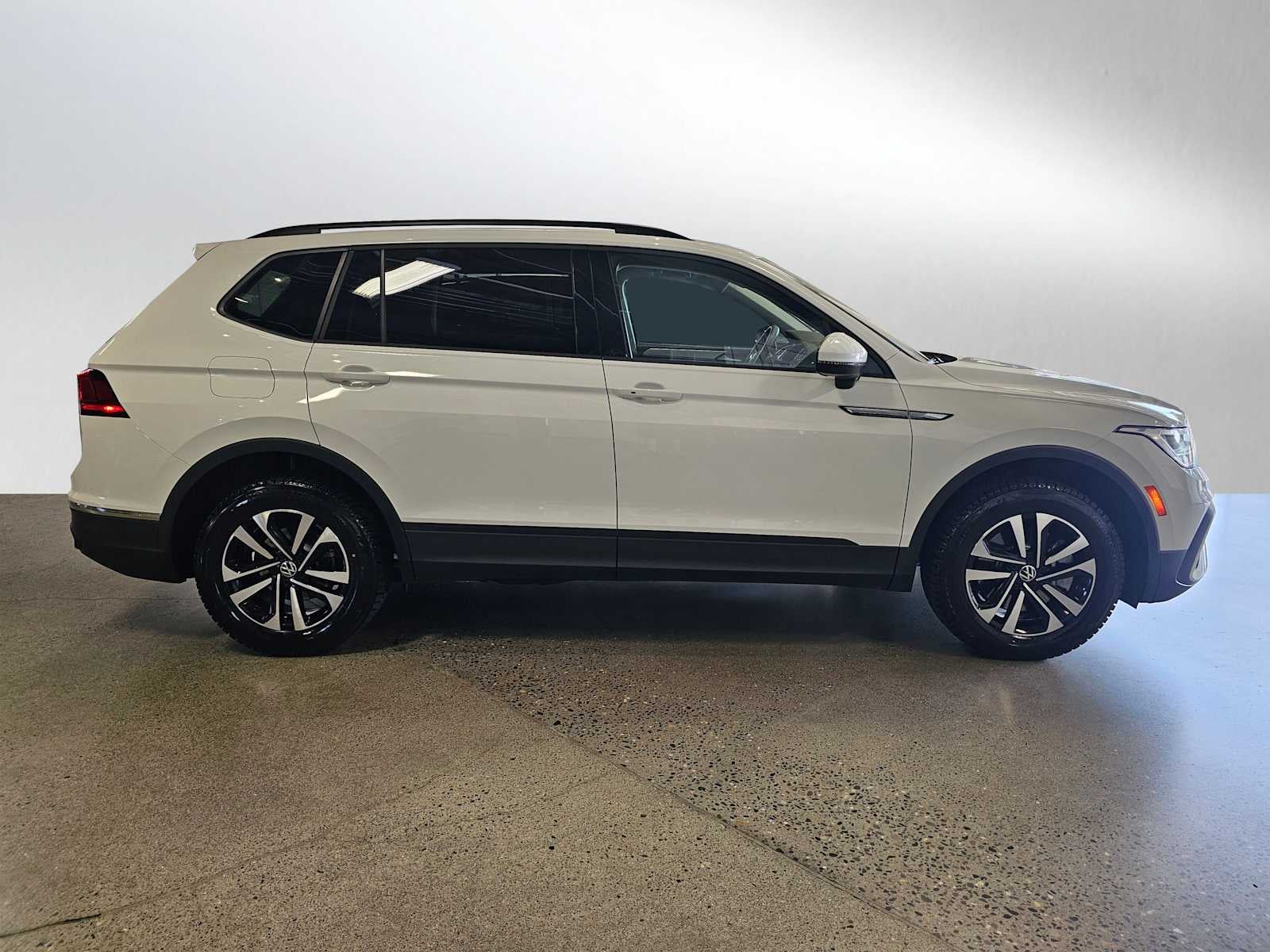 2022 Volkswagen Tiguan 2.0T S FWD
