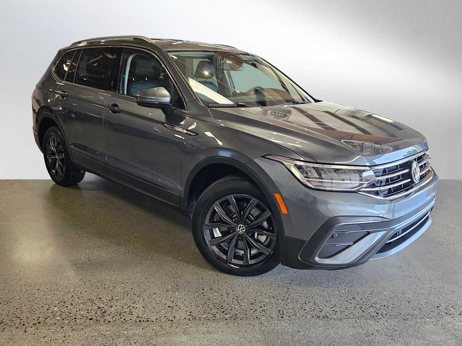 2022 Volkswagen Tiguan 2.0T SE 4MOTION