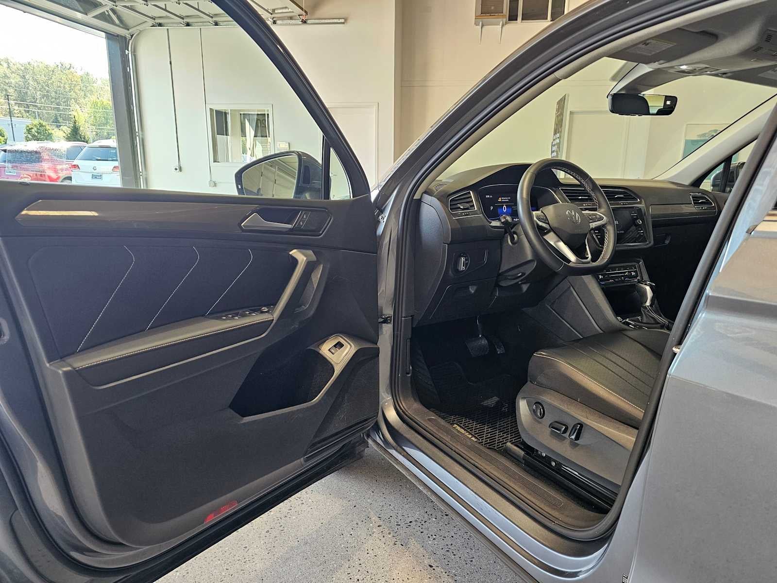 2022 Volkswagen Tiguan 2.0T SE 4MOTION