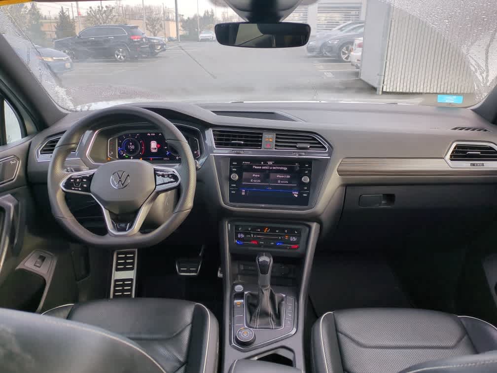 2022 Volkswagen Tiguan 2.0T SEL R-Line 4MOTION