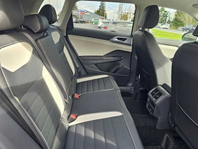 2025 Volkswagen Taos SEL 4MOTION
