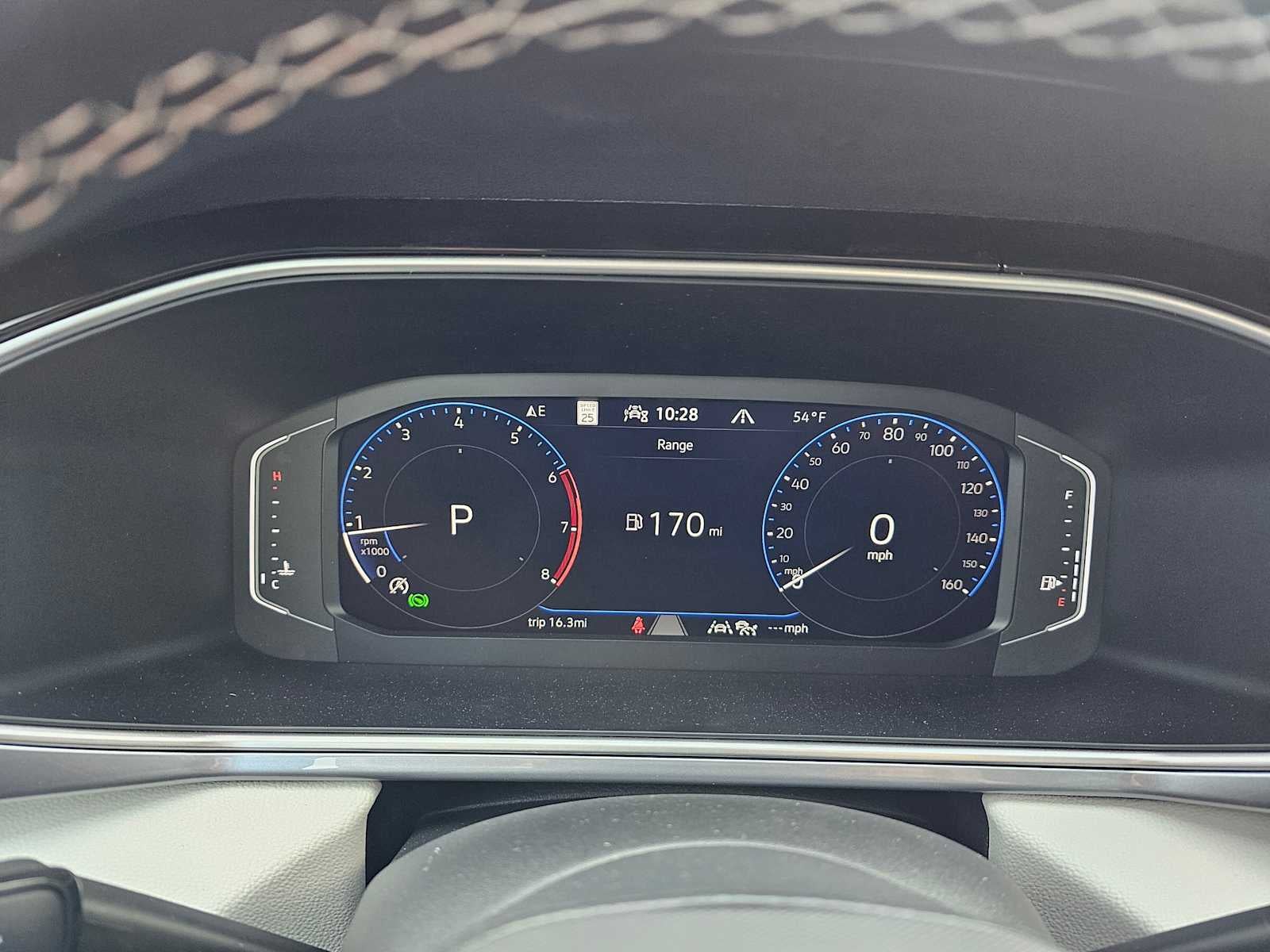 2025 Volkswagen Taos SEL 4MOTION