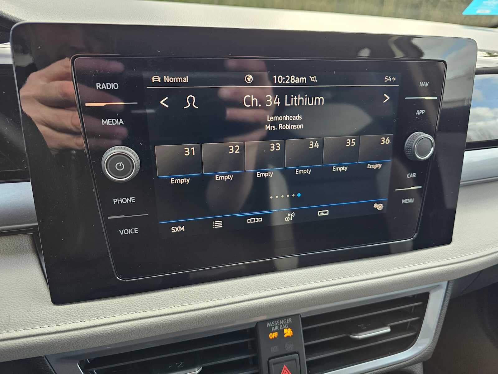 2025 Volkswagen Taos SEL 4MOTION