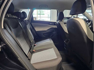 2025 Volkswagen Taos S 4MOTION