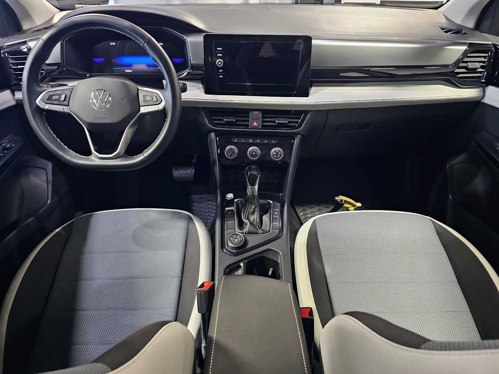 2025 Volkswagen Taos S 4MOTION