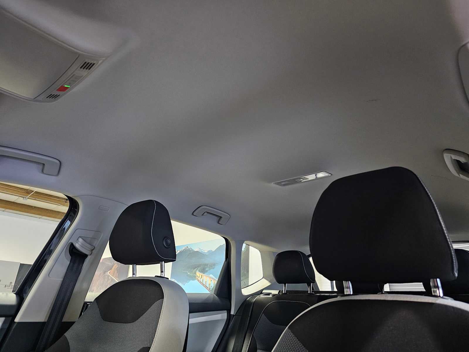 2025 Volkswagen Taos S 4MOTION