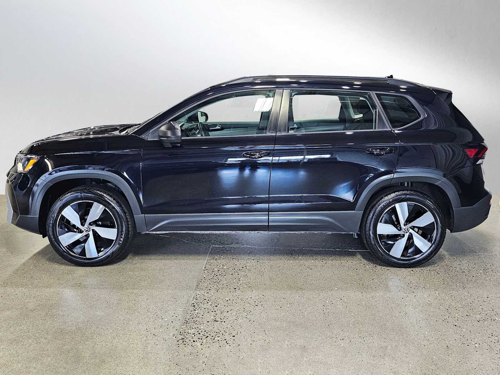 2025 Volkswagen Taos S 4MOTION