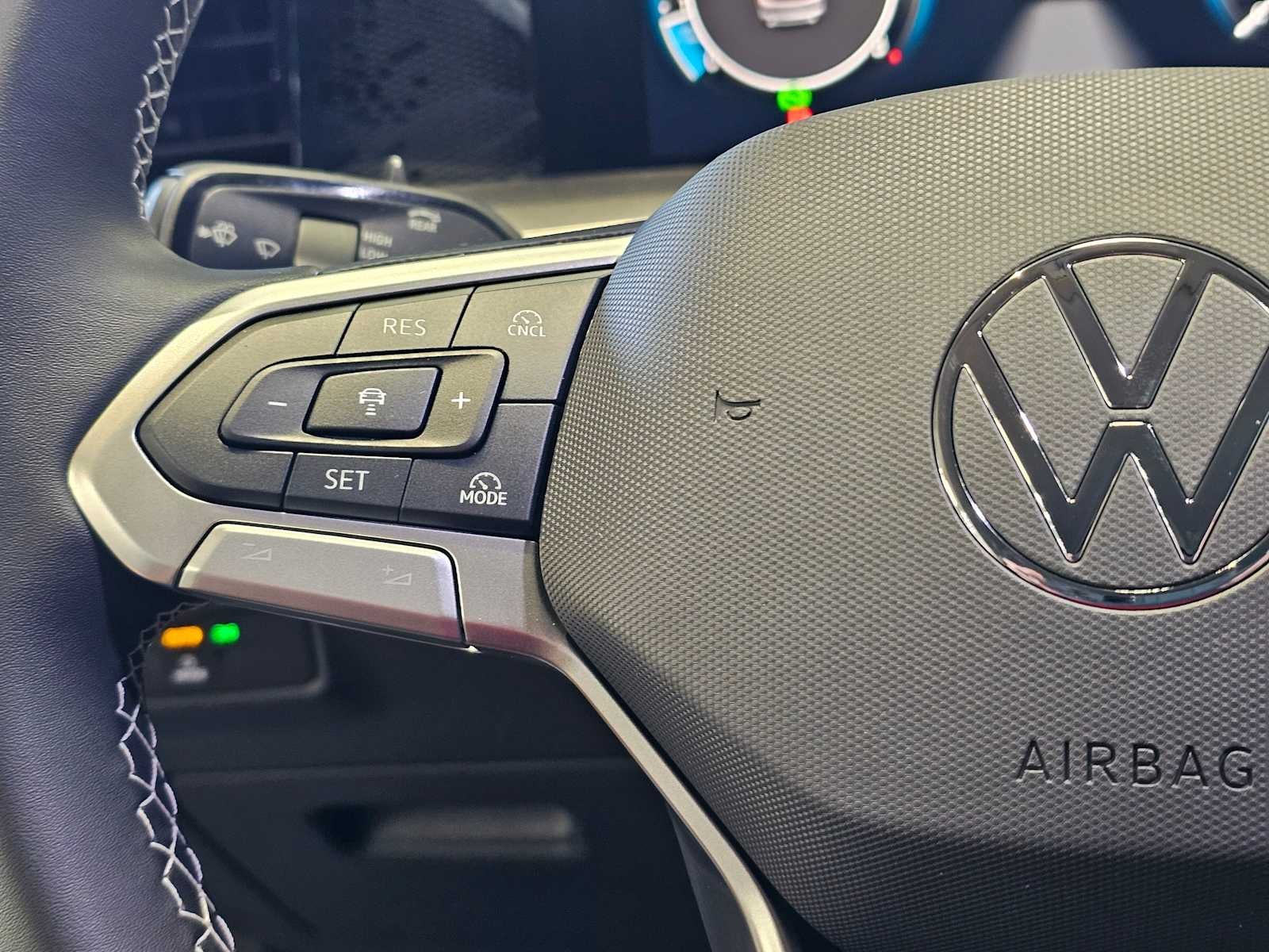 2025 Volkswagen Tiguan 2.0T S 4MOTION