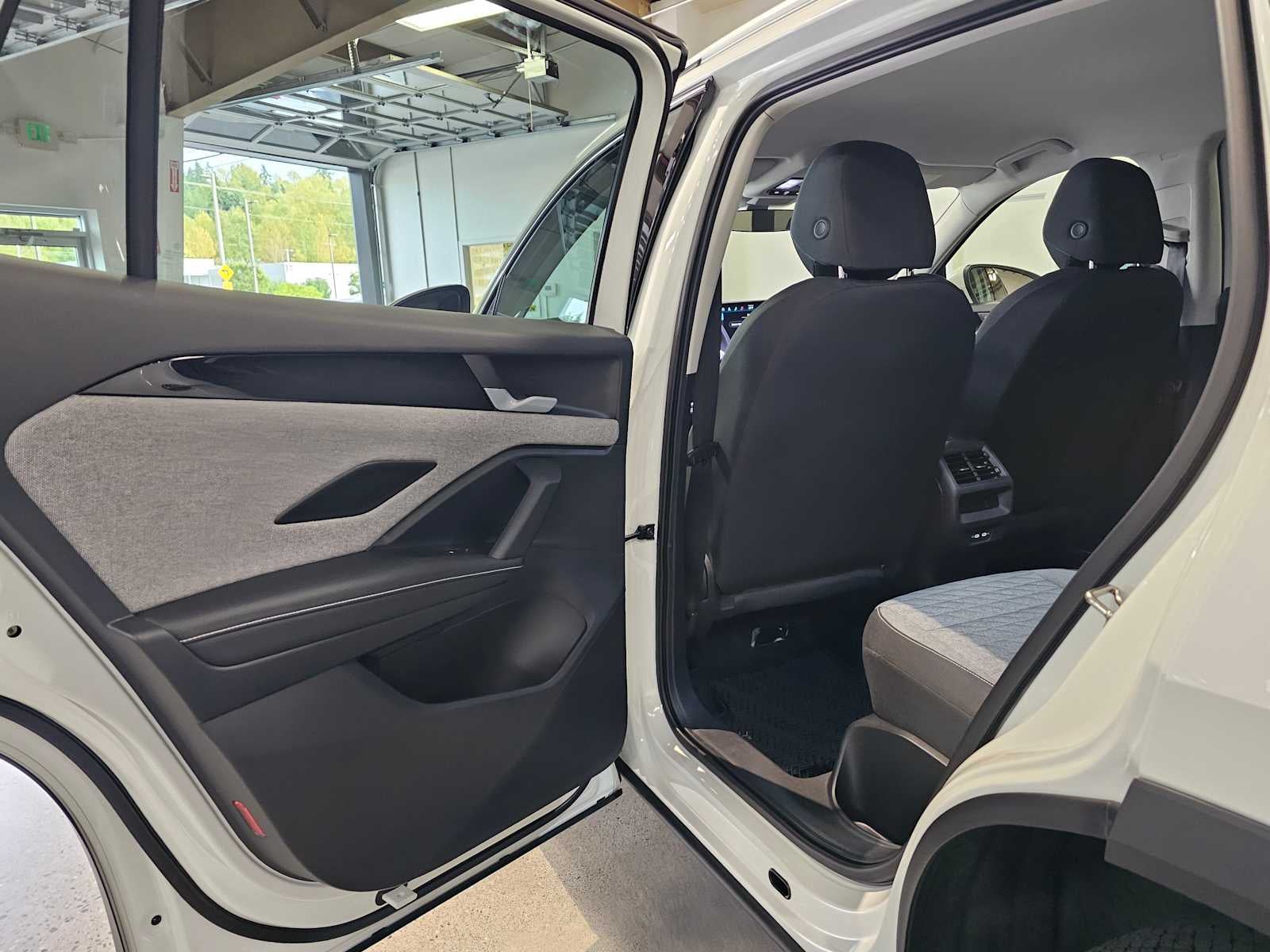 2025 Volkswagen Tiguan 2.0T S 4MOTION