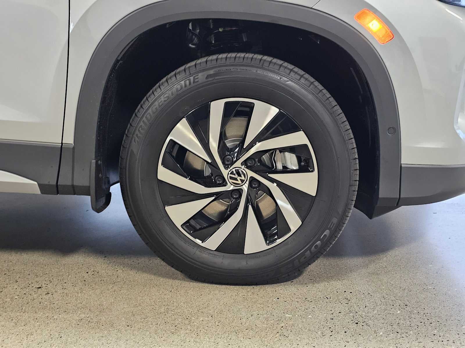 2026 Volkswagen Tiguan 2.0T S 4MOTION