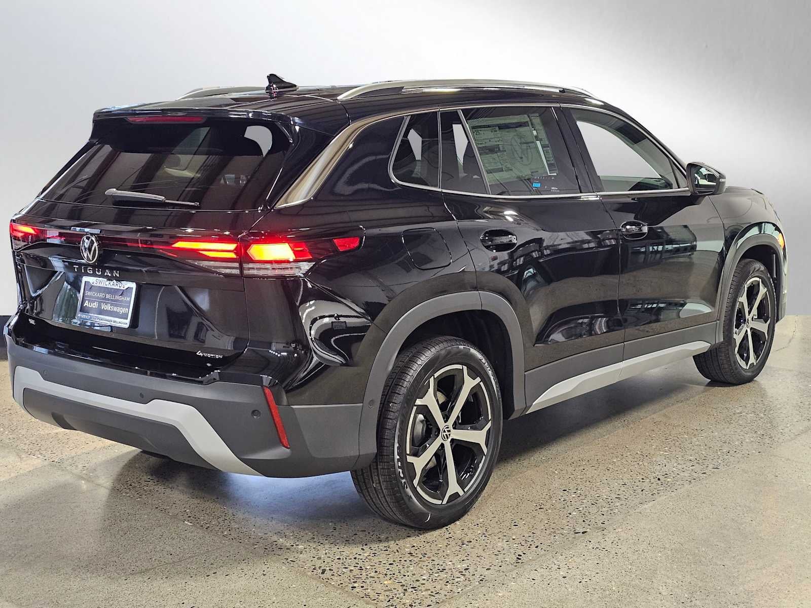 2026 Volkswagen Tiguan 2.0T SE 4MOTION