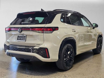 2026 Volkswagen Tiguan SE R-Line Black