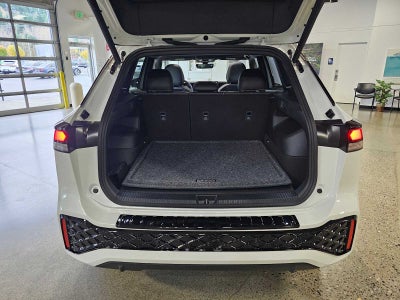 2026 Volkswagen Tiguan 2.0T SE R-Line Black 4MOTION