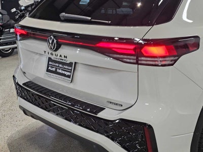 2026 Volkswagen Tiguan 2.0T SE R-Line Black 4MOTION