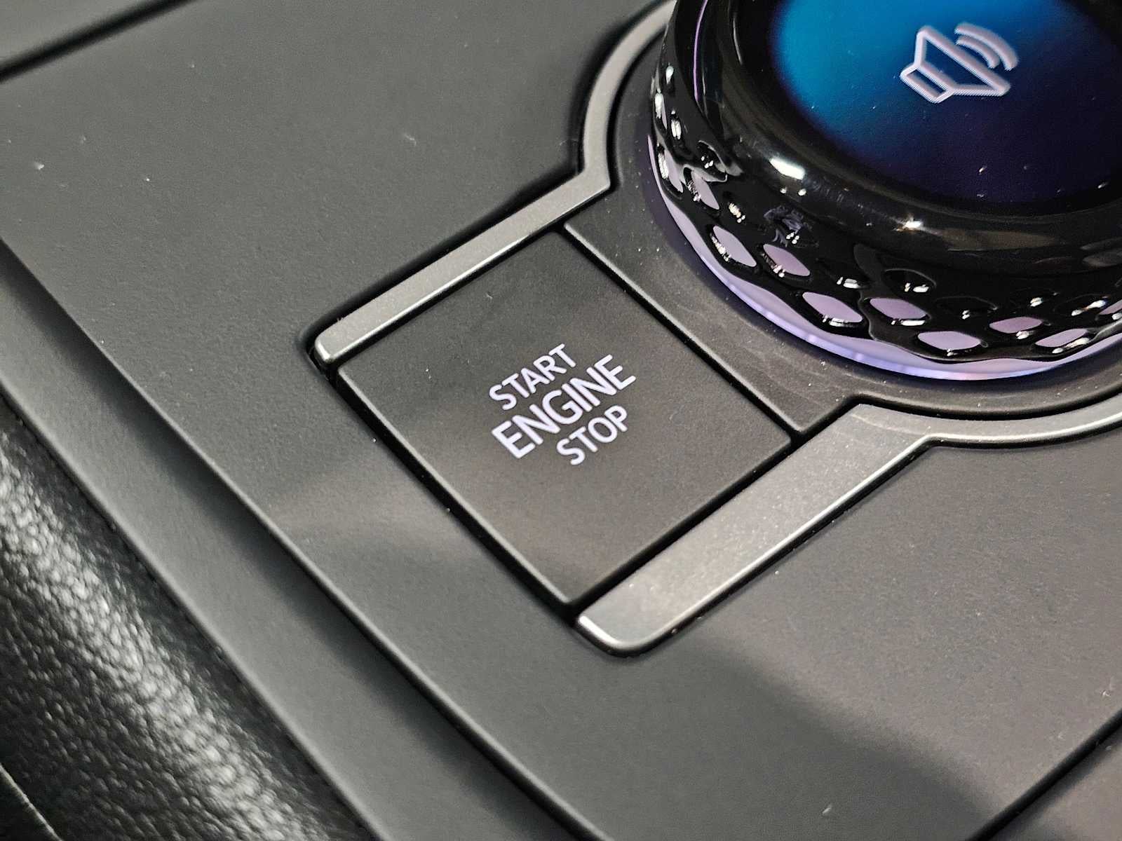 2026 Volkswagen Tiguan 2.0T SE R-Line Black 4MOTION