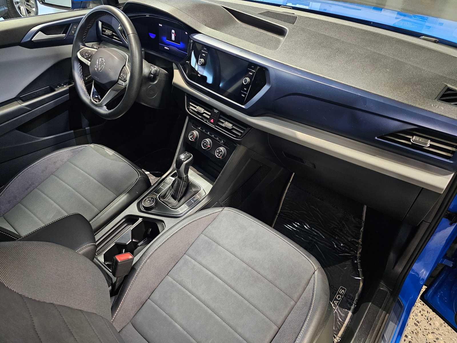 2022 Volkswagen Taos SE 4MOTION