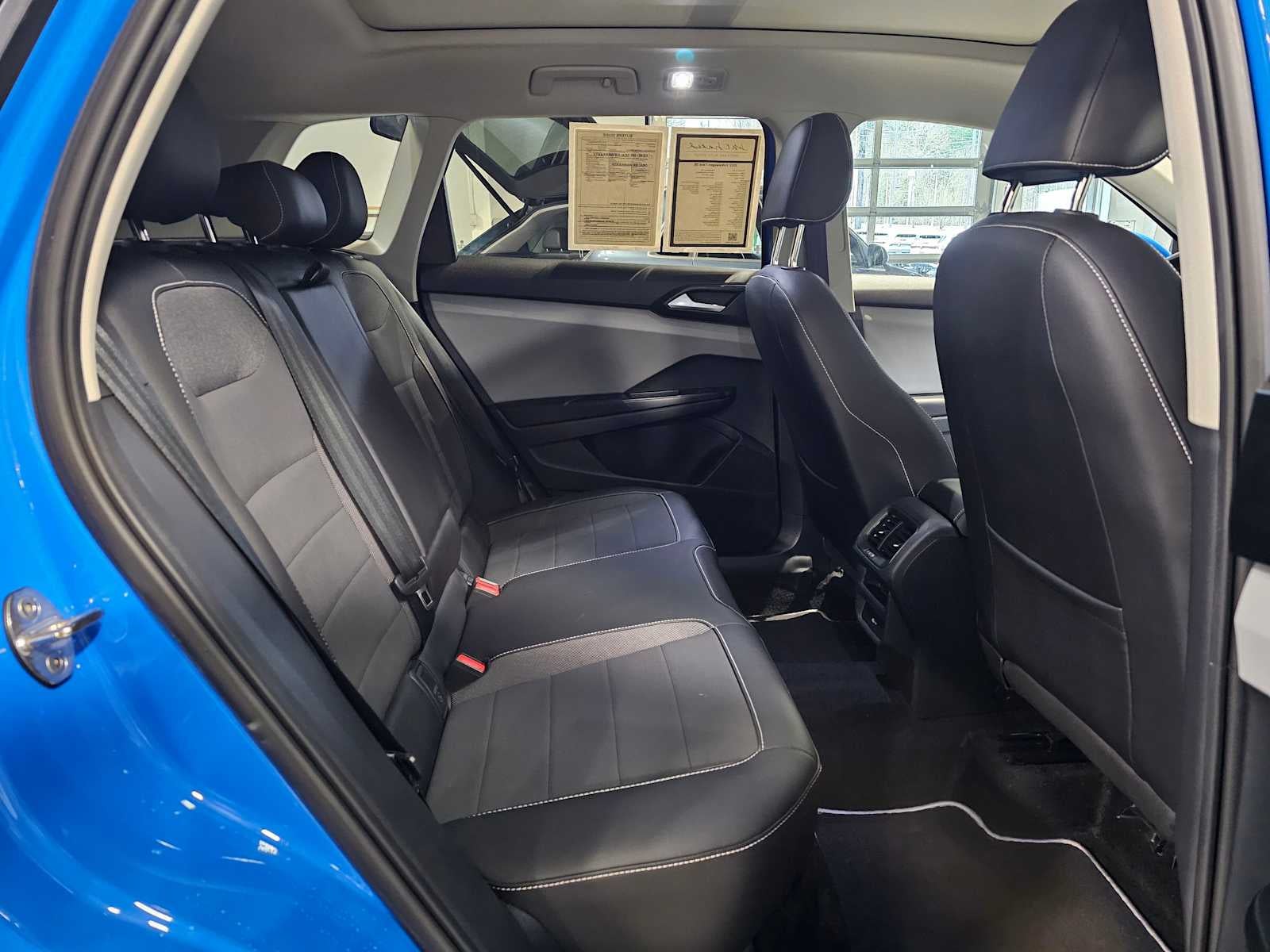 2022 Volkswagen Taos SE 4MOTION