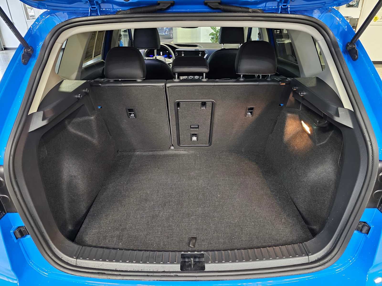 2022 Volkswagen Taos SE 4MOTION