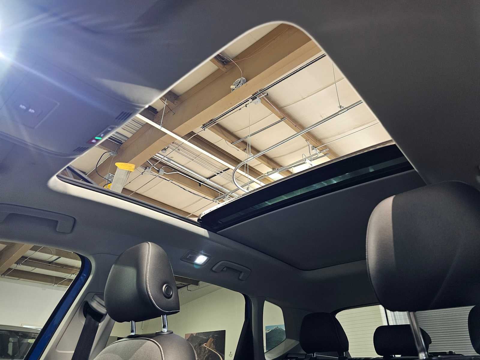 2022 Volkswagen Taos SE 4MOTION