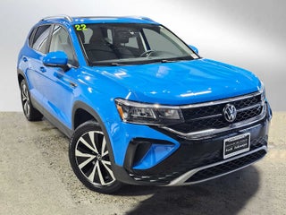 2022 Volkswagen Taos SE 4MOTION