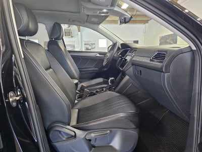 2024 Volkswagen Tiguan 2.0T SE 4MOTION